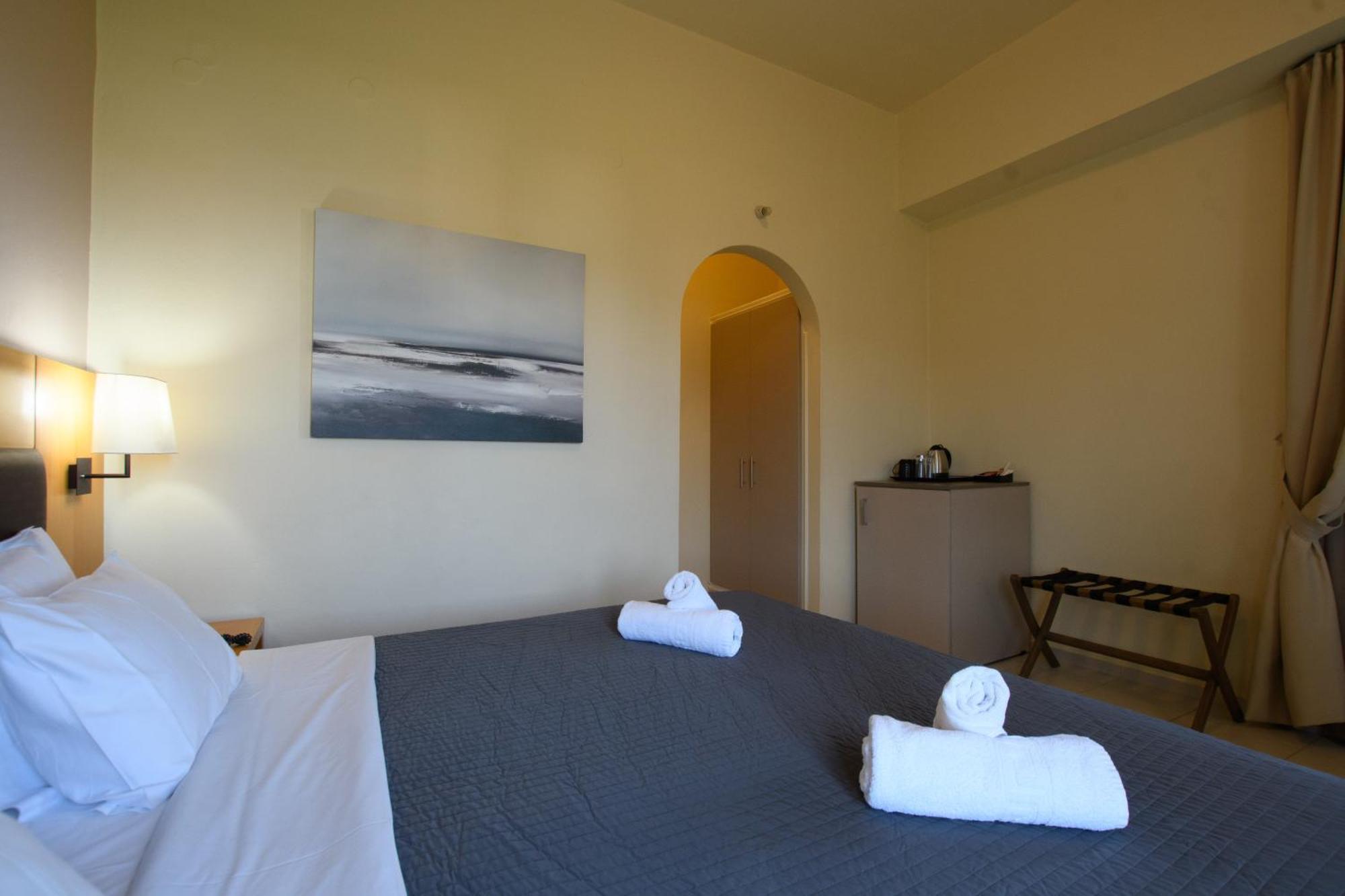 Dimitra Hotel & Apartments By Omilos Hotels Kokkini Hani Room photo